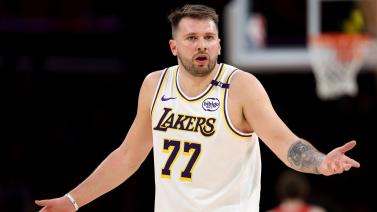 中超第10輪河北隊2-1天津津門虎 張威尹鴻博破門馬格諾點射.